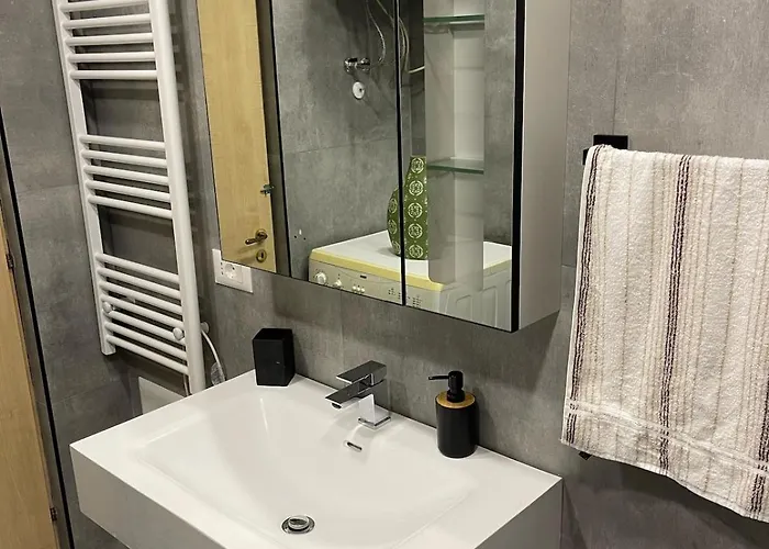 The Center Spot Apartment *